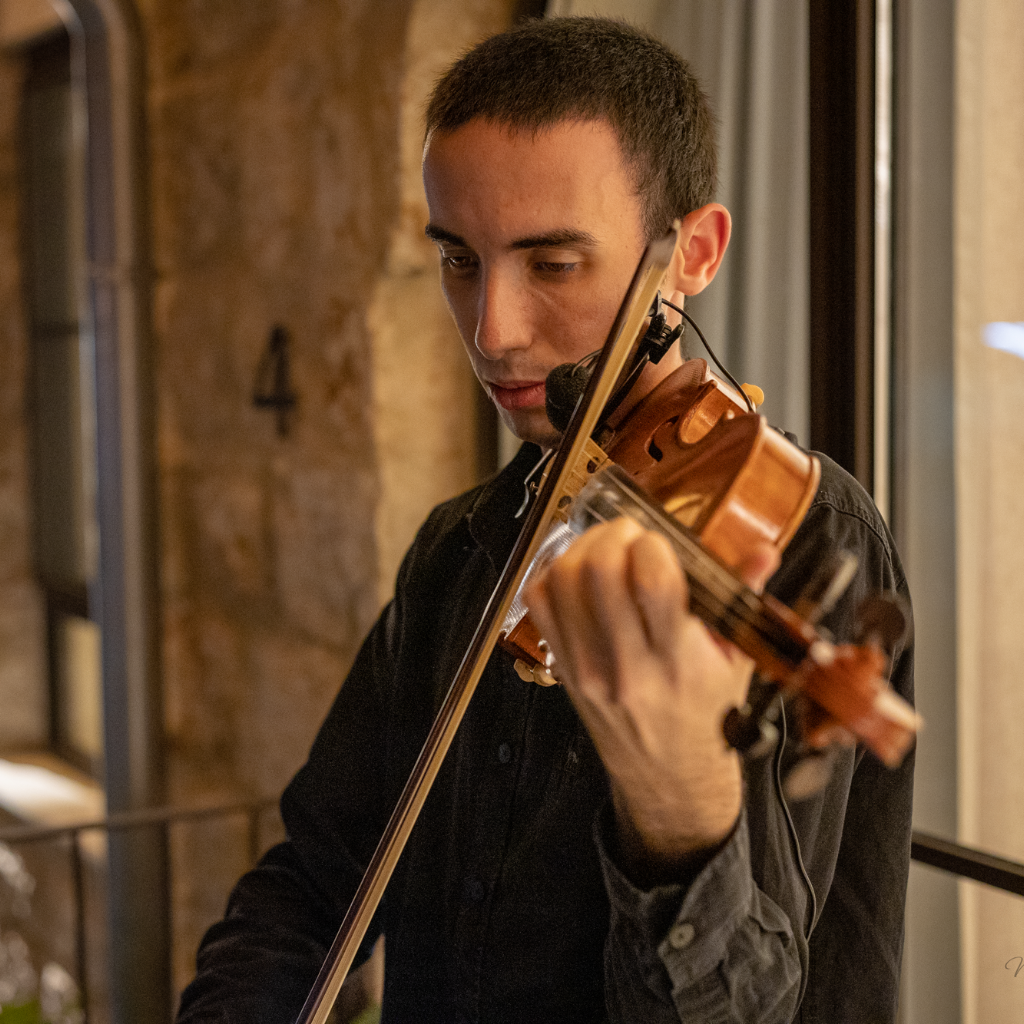 לימוד כינור